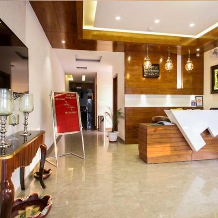 Al-Qasa Hotel Zirakpur Kültér fotó